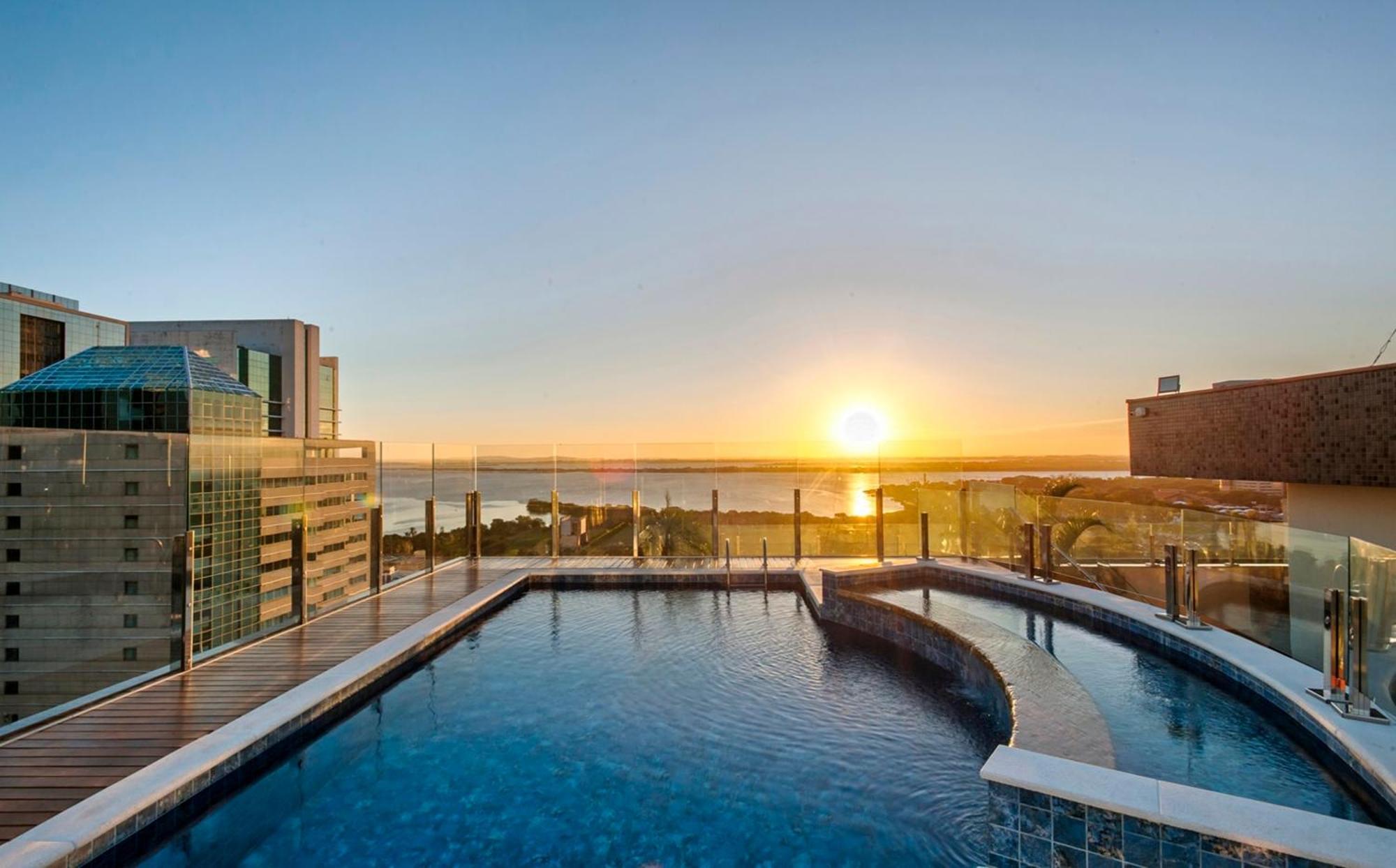 Intercity Porto Alegre Praia De Belas Екстер'єр фото