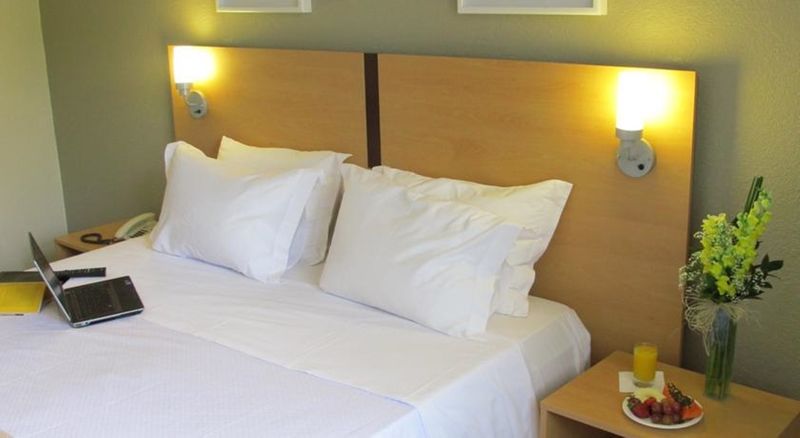 Intercity Porto Alegre Praia De Belas Екстер'єр фото