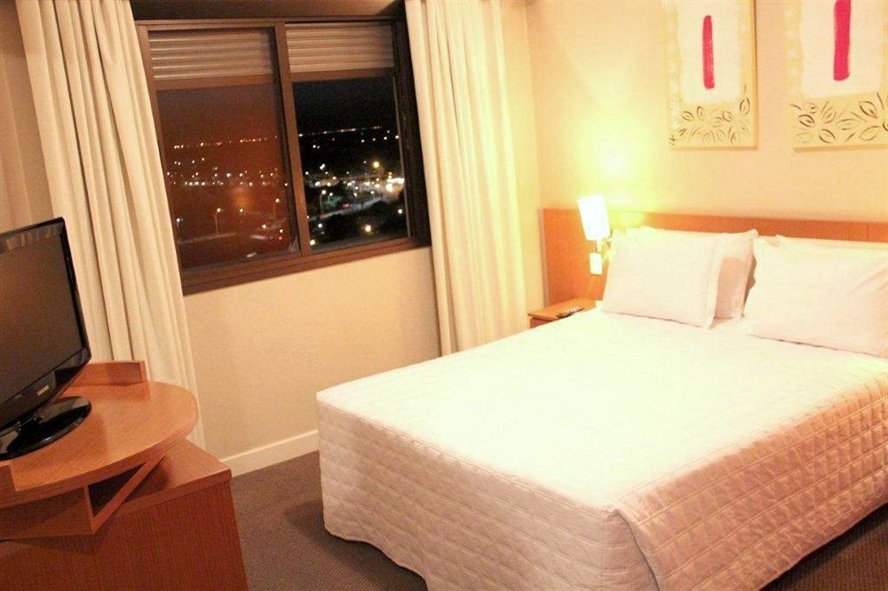 Intercity Porto Alegre Praia De Belas Екстер'єр фото