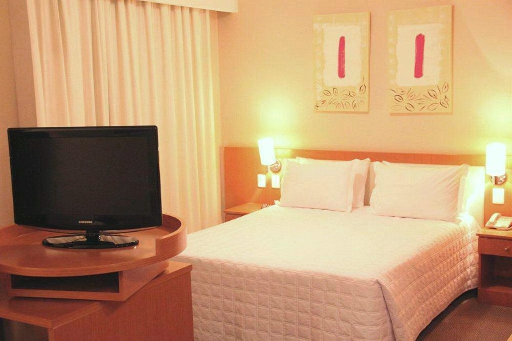 Intercity Porto Alegre Praia De Belas Екстер'єр фото